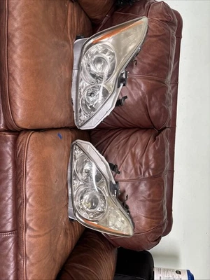 Juego de pares de faros izquierdo y derecho Infiniti G37 cupé OEM Foto 1 de 4