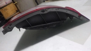 01 NISSAN SENTRA RIGHT Taillight quarter mounted - Foto 1 di 4
