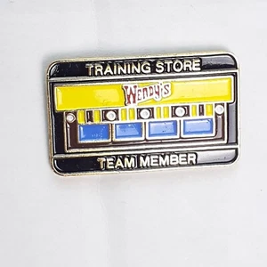Wendy's Restaurant Emaille Schulungsgeschäft Teammitglied Anstecknadel - Bild 1 von 4