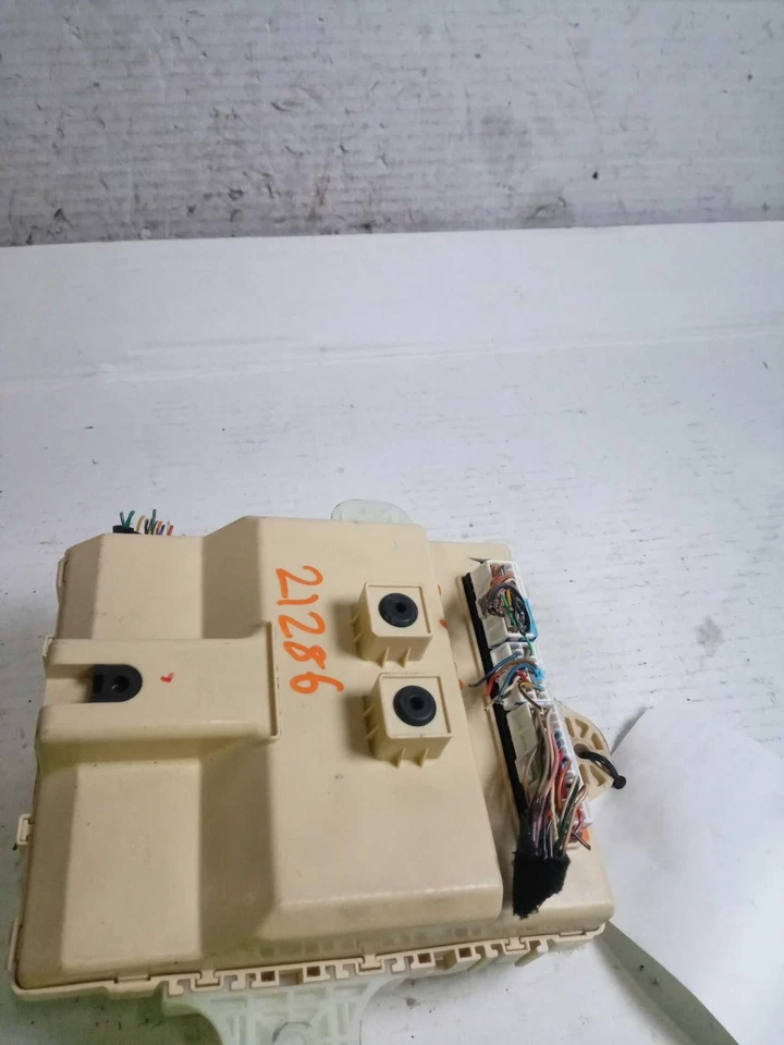 2015 KIA SORENTO Ignition Control Module OEM 954001U230 3.3L Used 108k Miles Foto 1 de 4
