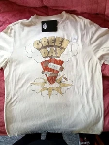 GREEN DAY LICENCED MENS T-SHIRT XL - Picture 1 of 4