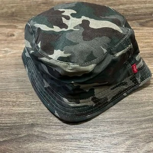 Levi’s green camouflage bucket hat / one size - Picture 1 of 6