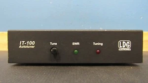 LDG Electronics IT-100 ham radio antenna autotuner - Photo 1/4