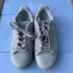 Women’s MCMXXXIX Grey Suede Volley Runners WAU /US 8 - Picture 1 of 20