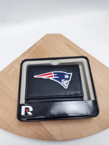 New England Patriots - NFL Embroidered Bi-fold Wallet - Patriots Black Wallet Cover