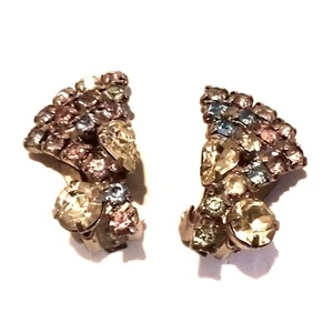 Vintage Mid Century Pastel Rhinestone Cluster Clip Earrings - Picture 1 of 5