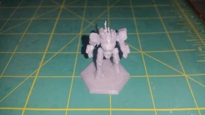Clan Arctic Cheetah Plastic - Picture 1 of 3