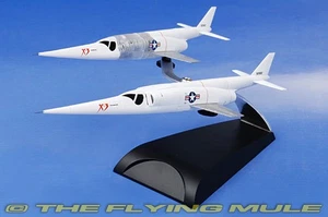 Dragon Models 1:144 X-3 Stiletto USAF #49-2892 2-Piece Set - Picture 1 of 8