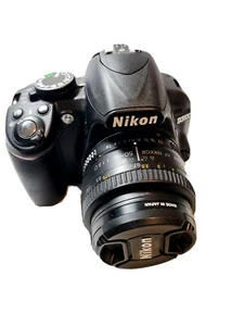 NIKON D3100 with 4 lenses - Picture 1 of 11