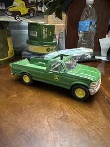 Vintage 1990's ERTL Ford F-150 John Deere Dealer Pickup Truck 1/32 Diecast Metal - Picture 1 of 12