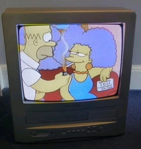 Daewoo 14 Inch CTV/VCR Combi - GB14H2NS - Picture 1 of 9