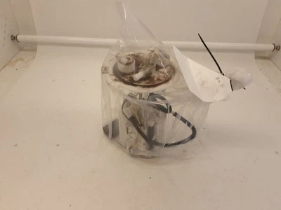 2017-2020 Infiniti QX60 Fuel Pump Assembly 3.5L 6 Cylinder - Image 1 of 4