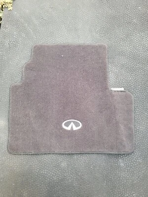 Alfombrilla trasera derecha Infiniti G37 2010 convertible OEM G4900-jj5 Foto 1 de 4