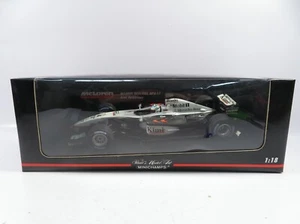 1:18 Minichamps Pauls Model Art McLaren Mercedes K- Räikönnen MP4-17 #8525 - Bild 1 von 7