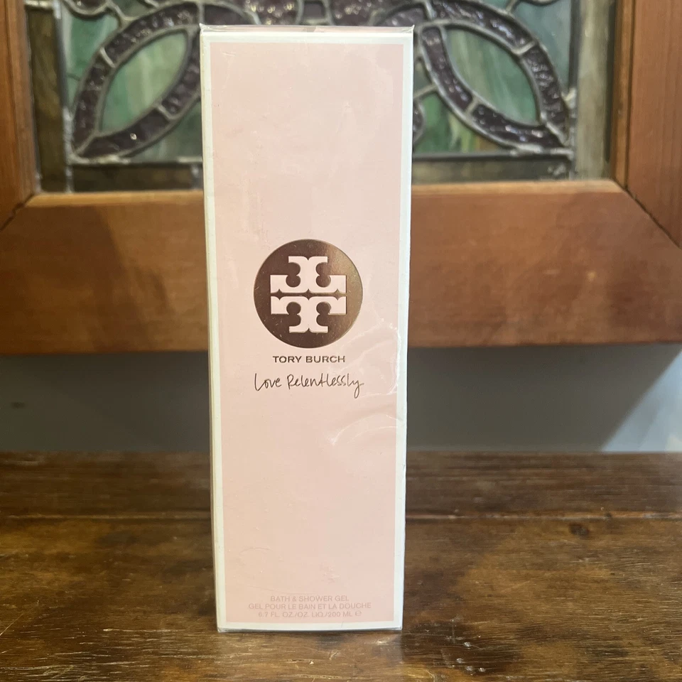Gel de baño y ducha Tory Burch Love Relentless 6,7 oz ¡NUEVO en caja sellada! Foto 1 de 3