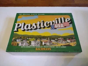 NEW PLASTICVILLE Union Station #45976 o-s  BACHMANN SEALED - Picture 1 of 2