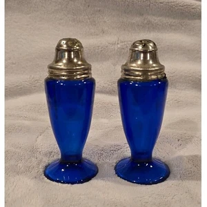 Mt. Pleasant Cobalt Blue Glass Salt and Pepper Shakers Silver Tops Vintage - Picture 1 of 3
