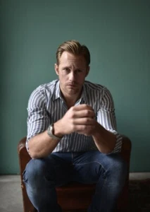 Imagen de foto brillante #4 de Alexander Skarsgard 8x10 - Imagen 1 de 1