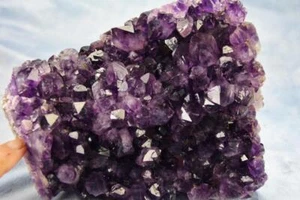 Super Viola Ametista Geode Cattedrale URUGUAY Flat Free Standing 164mm 6,4" 271d - Foto 1 di 18