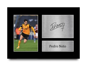 Pedro Neto Gran Idea de Regalo Autógrafo Impreso Imagen A4 para Aficionados al Fútbol - Imagen 1 de 17
