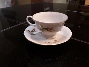 Cocoa Cup And Saucer Flowered Pattern Vintage Porcelain Tea Cup Made In Poland - Bild 1 von 4