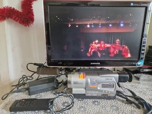 Sony Handycam CCD-TR728E PAL Camcorder Video Hi8 - Foto 1 di 22