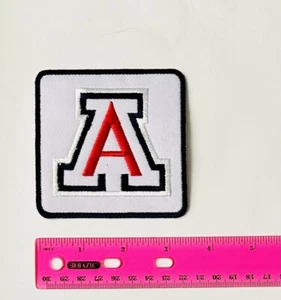 U of A Wildcats Sport Bügelbild Patch bestickt 🐻⬇️ - Bild 1 von 2