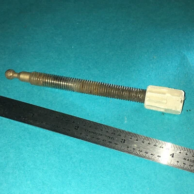 VOLVO 240 244 245 1986-93 CARCASA DE FARO TORNILLO DE PUNTERÍA CIBIE LUZ DE CABEZA FRANCIA Foto 1 de 4