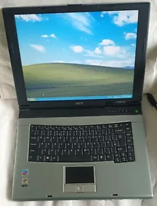 Acer Travelmate 4070/4072 Laptop 15" 1GB 60GB IDE Windows XP Wi-Fi *2 LAPTOPS* - Picture 1 of 22