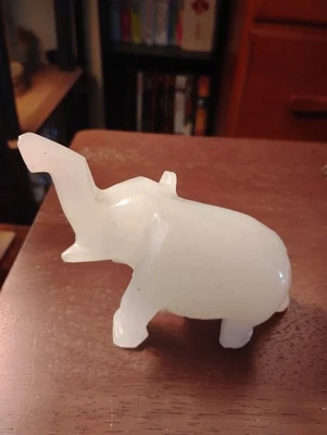 Beautiful Onyx Stone Carved Elephant Figure Nice Detail 5" X 4" - Image 1 of 4
