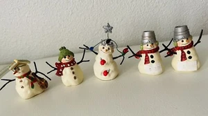 VINTAGE MINIATURE SNOWMEN 2.25" CHRISTMAS HOLIDAY SNOWMAN DECOR Lot 5 - Picture 1 of 9
