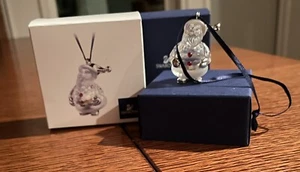 SWAROVSKI SANTA Retired, rote Knöpfe 681336 - Bild 1 von 6