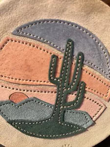 De Colección Gamuza Suroeste PatchWork Colgante de Pared Decoración Cactus Puesta de Sol Fabricantes Marca - Imagen 1 de 6