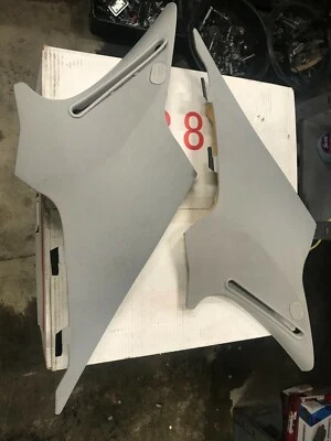 Tapicería interior gris pilar C mercedes-benz w203 clase c55 amg c230 c240 c280 Foto 1 de 4