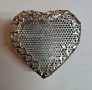 Steel 2.25" Heart Shaped Trinket Box - Picture 1 of 7