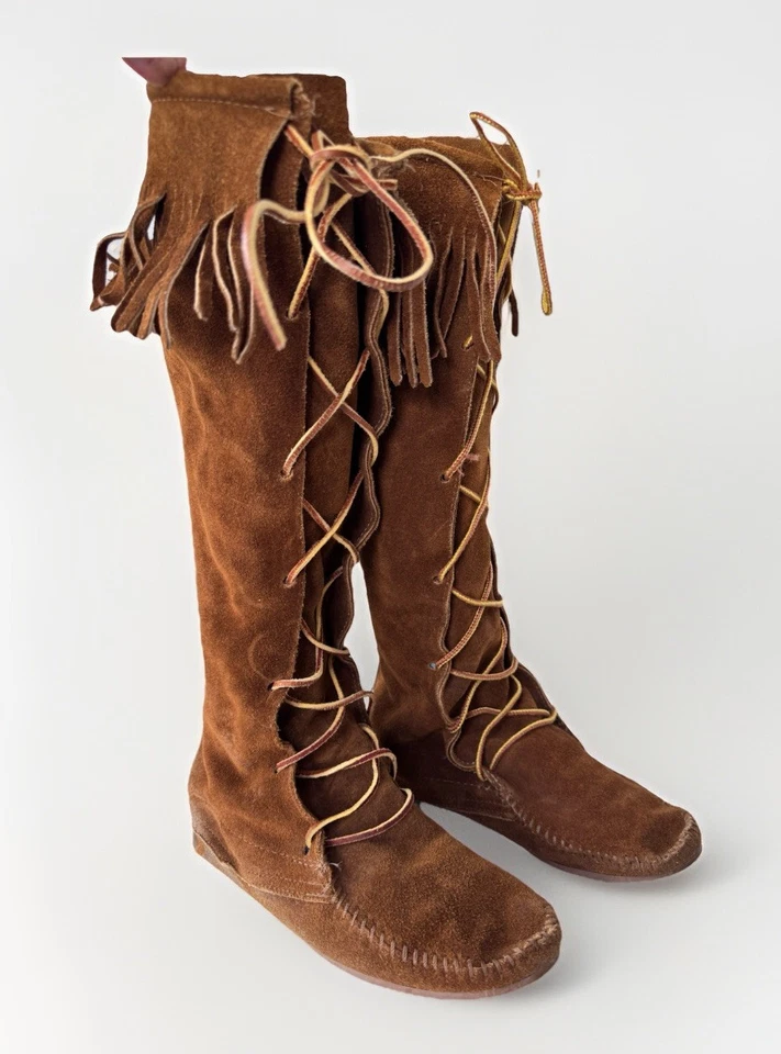 Minnetonka Festival Boho Suede Lace Up Fringe Moccasin Tall Boots Women’s Size 6 - Image 1 of 4