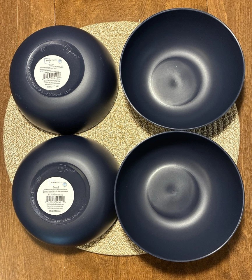 4 ensaladeras de cereales de plástico MAINSTAYS redondas azul oscuro 38 oz 6,75" diámetro Foto 1 de 4