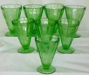 8 Jeannette FLORAL POINSETTIA GREEN *4 3/4" - 7oz FOOTED WATER TUMBLERS* - Picture 1 of 1