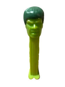 INCREDIBLE HULK/ BUGS BUNNY ''VINTAGE PEZ DISPENSER''-LOT OF 2-RARE - Picture 1 of 8