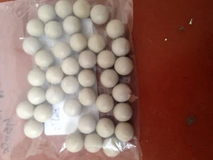 PEEK BALL - 450g PEEK BALLS 5/8" ODER 0,625" DURCHMESSER NATURFARBE - 1 BALL - Bild 1 von 2