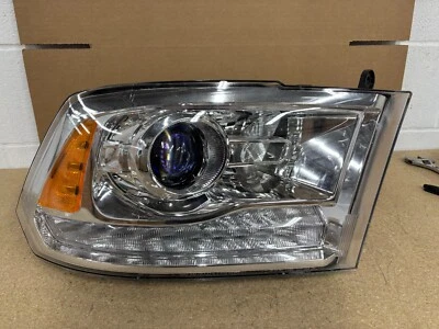 Ram 1500 2500 3500 2015 pasajero derecho faros OEM 68276120AB Foto 1 de 4
