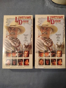 Lonesome Dove Volumes 1 & 2 zwei Bänder Set (VHS, 1991) - Bild 1 von 5