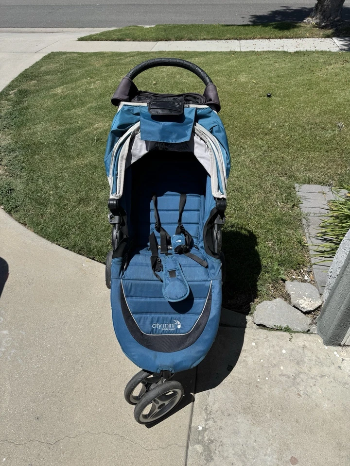2016 Baby Jogger City Mini Stroller - Image 1 of 1
