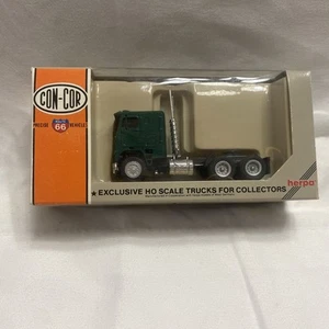 CON-COR #0004-132000 MEDIUM FREIGHTLINER TRACTOR - Picture 1 of 3
