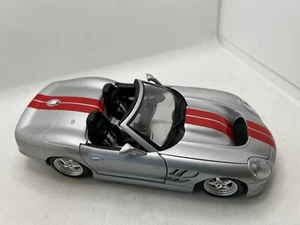 Shelby Series 1 Burago 1:18 Shelby Series 1 Diecast Car Italy Silver Red Stripe - Picture 1 of 24