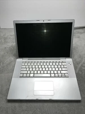 Apple MacBook Pro A1211 Core 2 Duo @ 2Ghz 1GB RAM 120GB HD DVD 15.4" Parts Only - Image 1 of 4