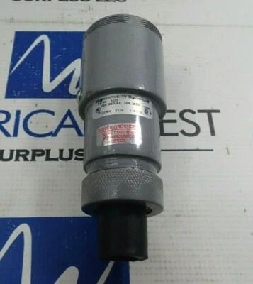 CONECTOR ALIMENTACIÓN T&B RUSSELLSTOLL 3933 20A 600V 30A 250V Foto 1 de 4