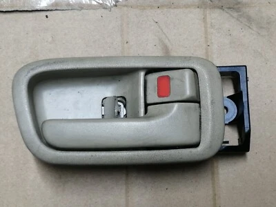 1999-2003 TOYOTA LEXUS RX300 DRIVER SIDE RIGHT REAR INTERIOR DOOR HANDLE — 第 1/4 张图片