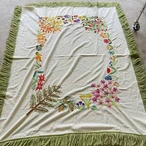 wool quilt blanket lap throw 60x50 green knitted tree floral handmade fringe 