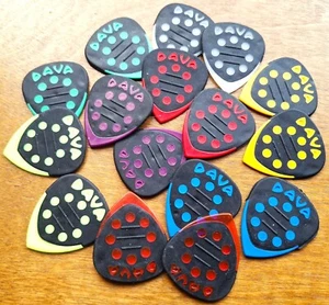 DAVA Control Grip Tip Guitar PICKS combo colors 16 PICKS - Picture 1 of 1